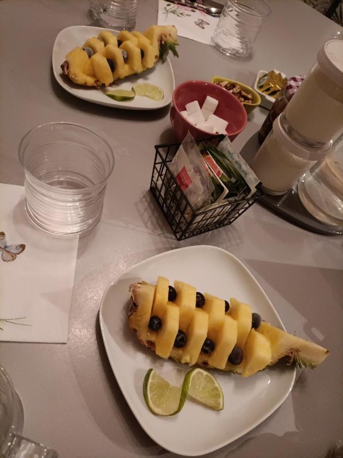 Les Bichettes Bed & Breakfast Mortagne-sur-Sevre Екстериор снимка